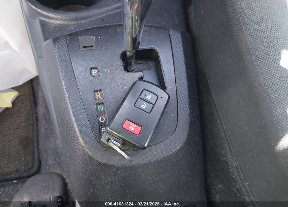 2015 TOYOTA PRIUS C THREE VIN: JTDKDTB32F1094973