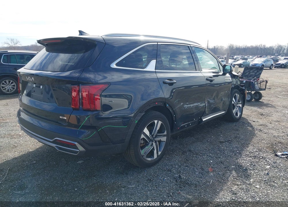 2023 KIA SORENTO HYBRID VIN: KNDRKDLG1P5220195