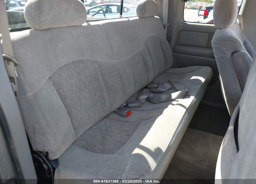 2000 GMC SIERRA 1500 SLE VIN: 2GTEK19TXY1193146