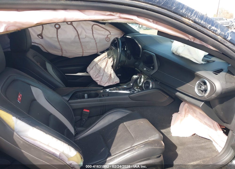 2018 CHEVROLET CAMARO VIN: 1G1FH1R73J0145066