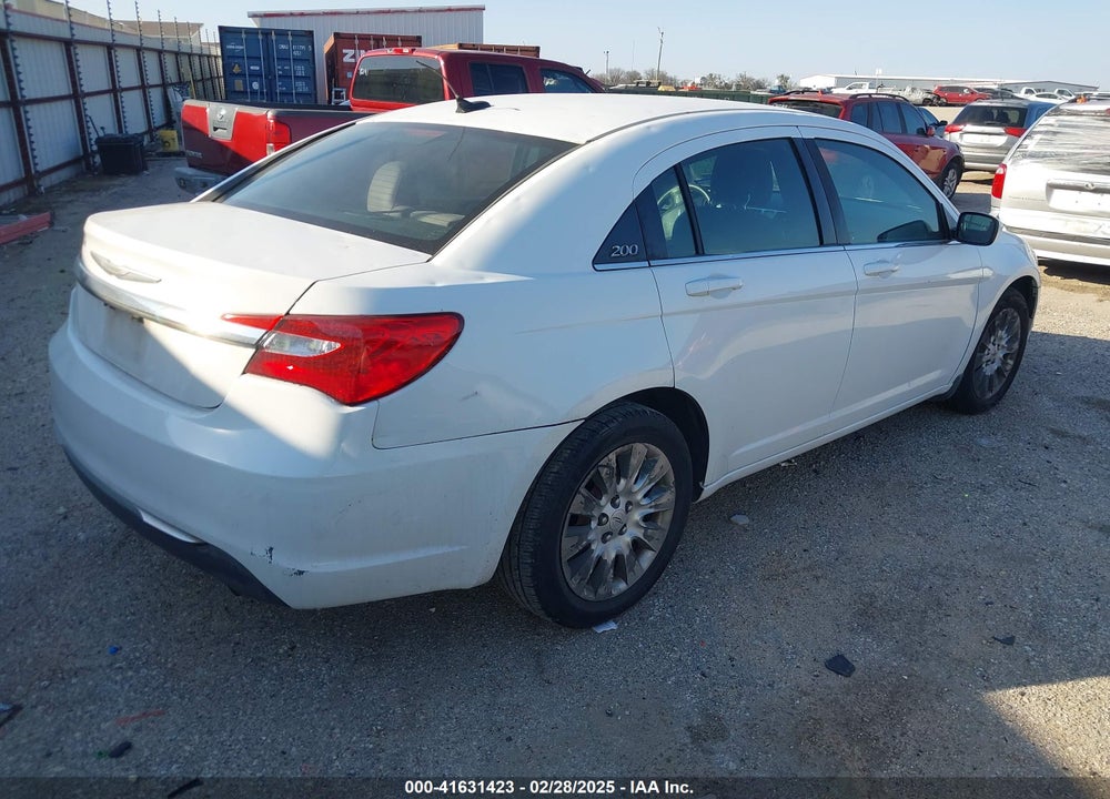 2013 CHRYSLER 200 VIN: 1C3CCBABXDN686822