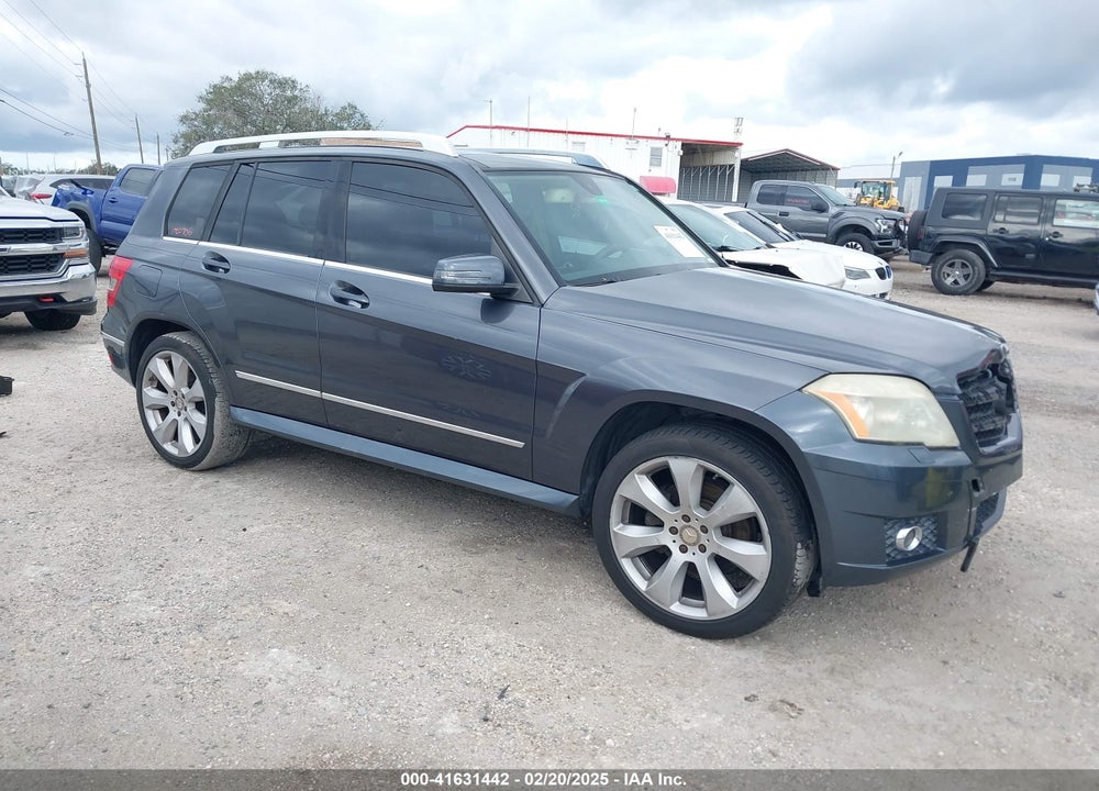 2010 MERCEDES-BENZ GLK 350 4MATIC VIN: WDCGG8HB1AF283287