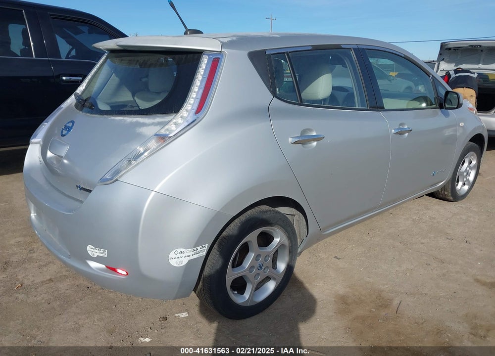 2012 NISSAN LEAF SV VIN: JN1AZ0CP1CT022971