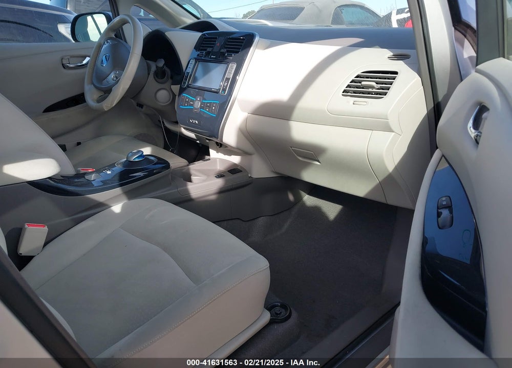 2012 NISSAN LEAF SV VIN: JN1AZ0CP1CT022971