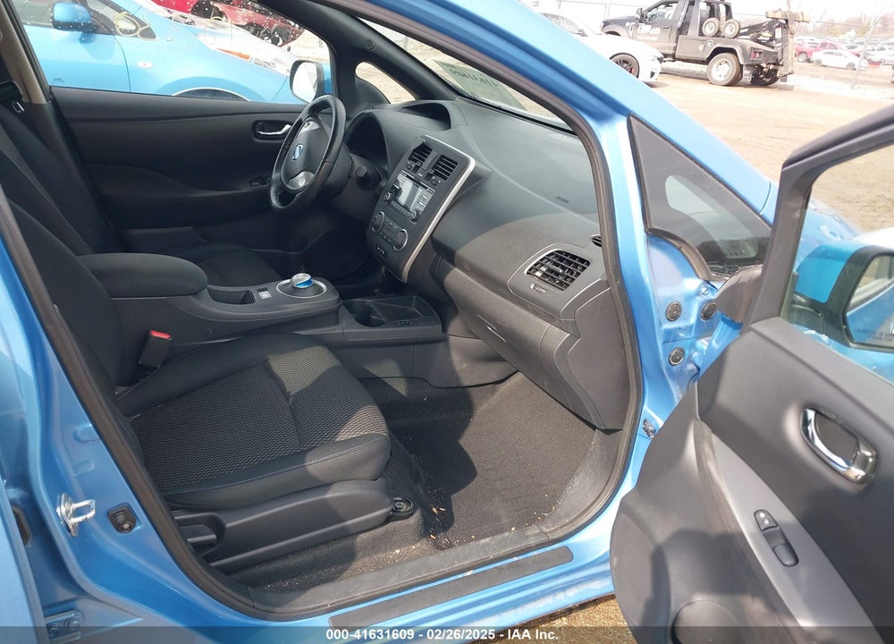 2013 NISSAN LEAF S VIN: 1N4AZ0CP8DC419615