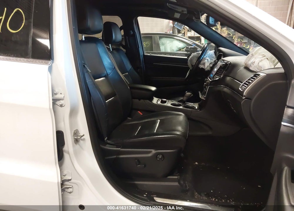 2021 JEEP GRAND CHEROKEE VIN: 1C4RJFBG7MC611827