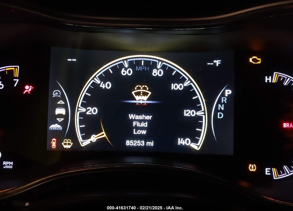 2021 JEEP GRAND CHEROKEE VIN: 1C4RJFBG7MC611827