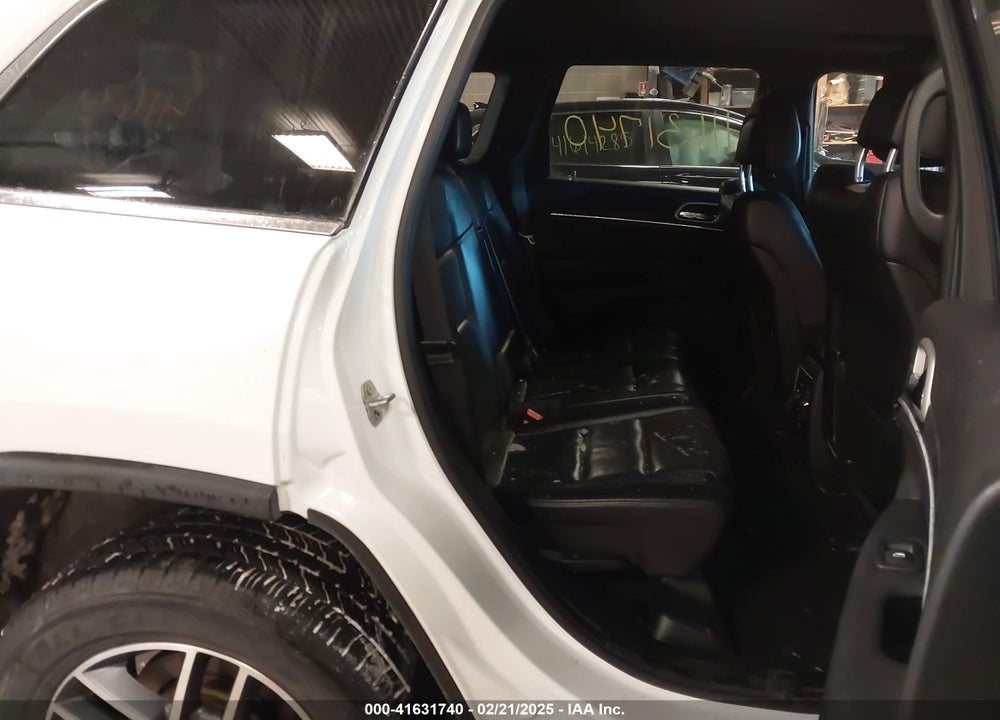 2021 JEEP GRAND CHEROKEE VIN: 1C4RJFBG7MC611827