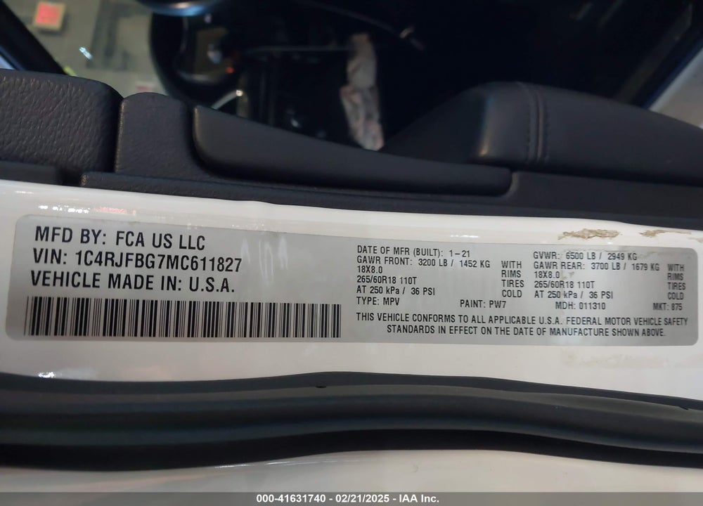 2021 JEEP GRAND CHEROKEE VIN: 1C4RJFBG7MC611827