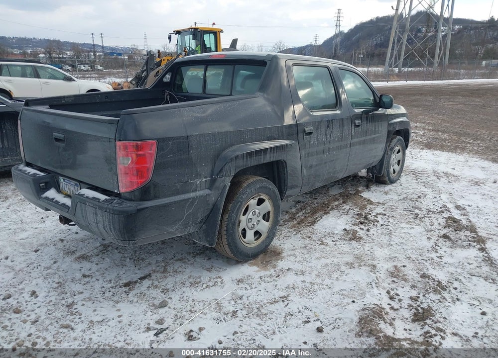 2011 HONDA RIDGELINE VIN: 5FPYK1F28BB451863