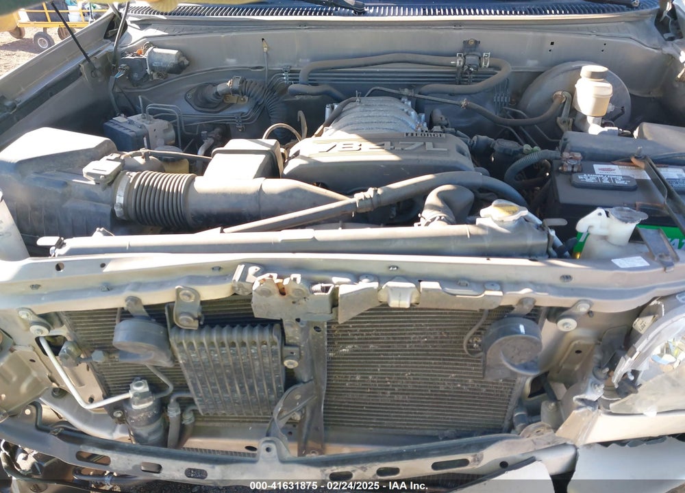 2004 TOYOTA TUNDRA SR5 V8 VIN: 5TBBT441X4S446386