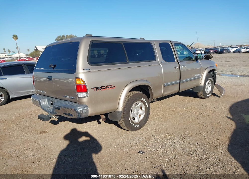 2004 TOYOTA TUNDRA SR5 V8 VIN: 5TBBT441X4S446386