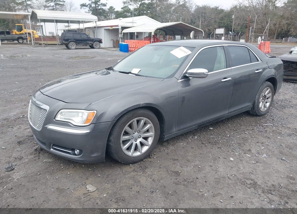 2013 CHRYSLER 300C VIN: 2C3CCAET2DH661791