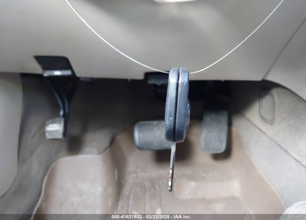 2010 FORD TAURUS VIN: 1FAHP2EWXAG160473