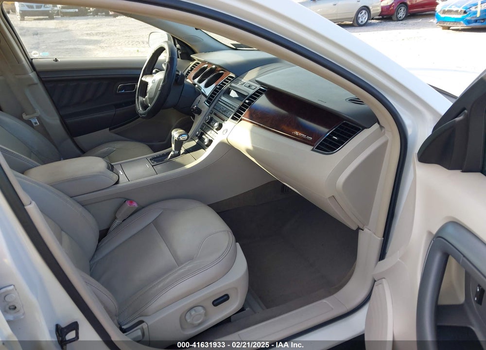 2010 FORD TAURUS VIN: 1FAHP2EWXAG160473