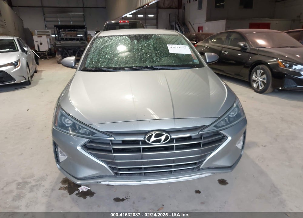 2020 HYUNDAI ELANTRA VIN: 5NPD74LF9LH549823