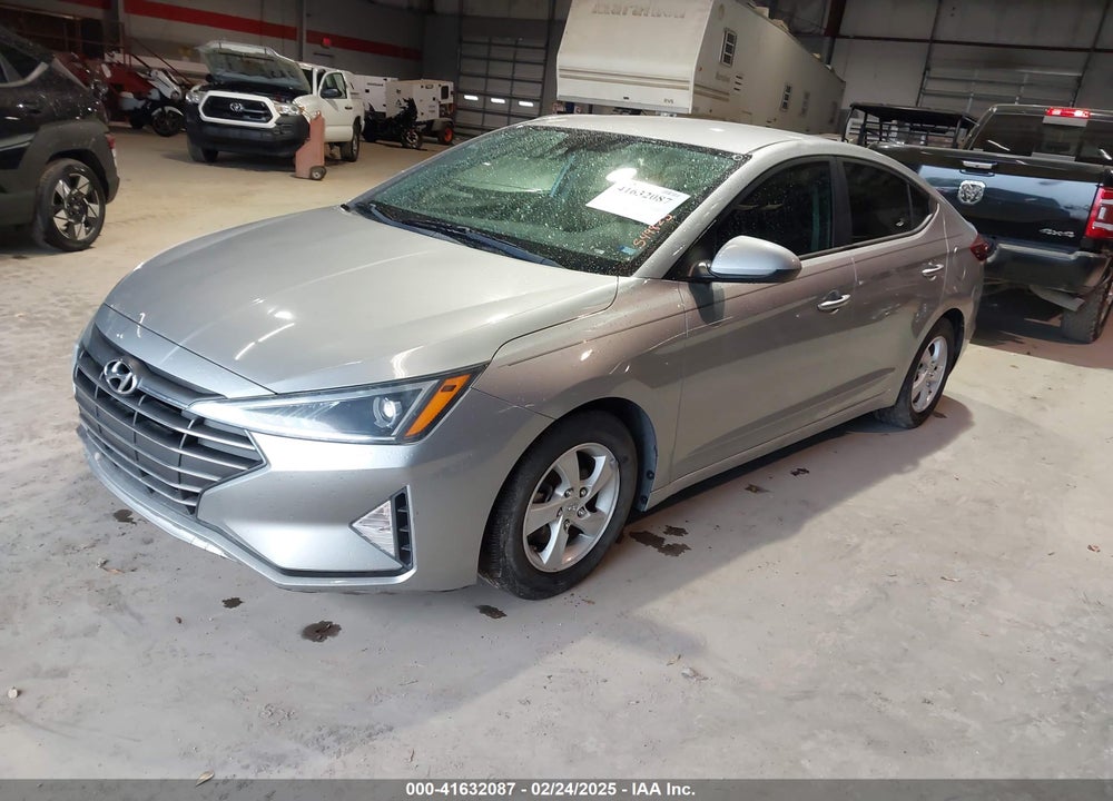 2020 HYUNDAI ELANTRA VIN: 5NPD74LF9LH549823