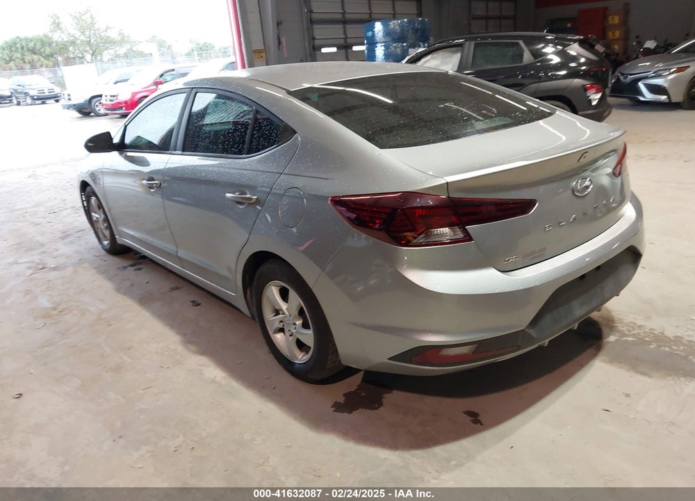 2020 HYUNDAI ELANTRA VIN: 5NPD74LF9LH549823