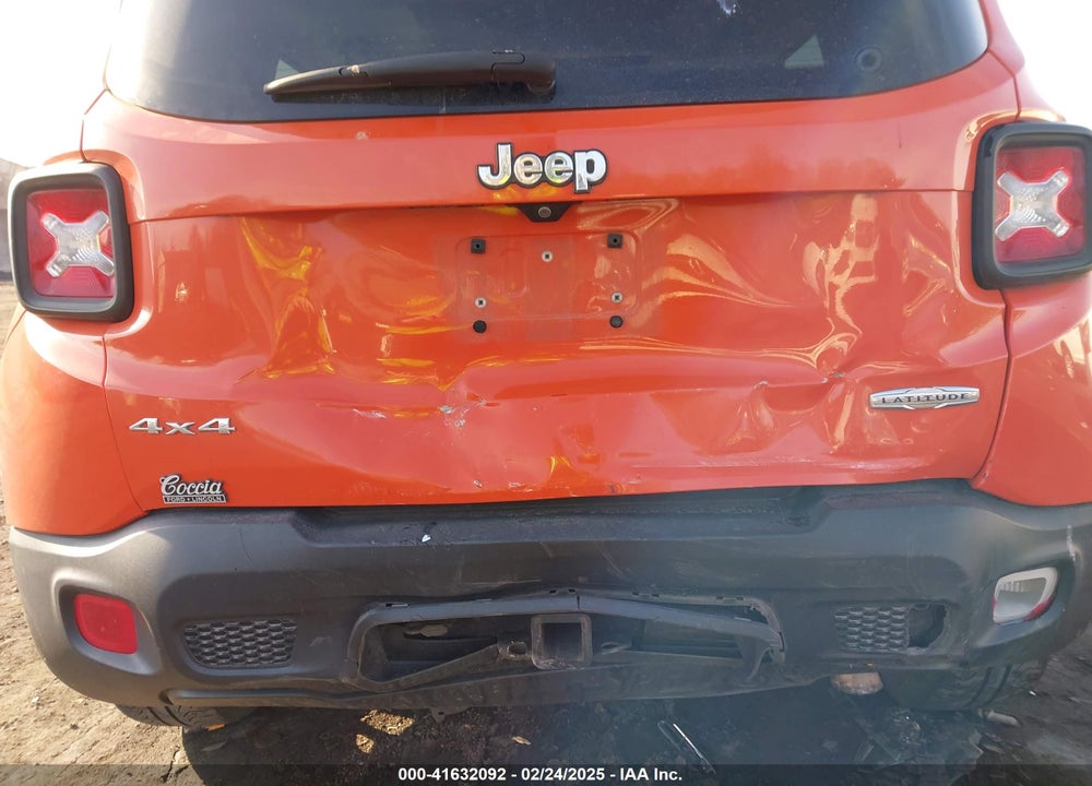 2015 JEEP RENEGADE LATITUDE VIN: ZACCJBBT7FPC19344