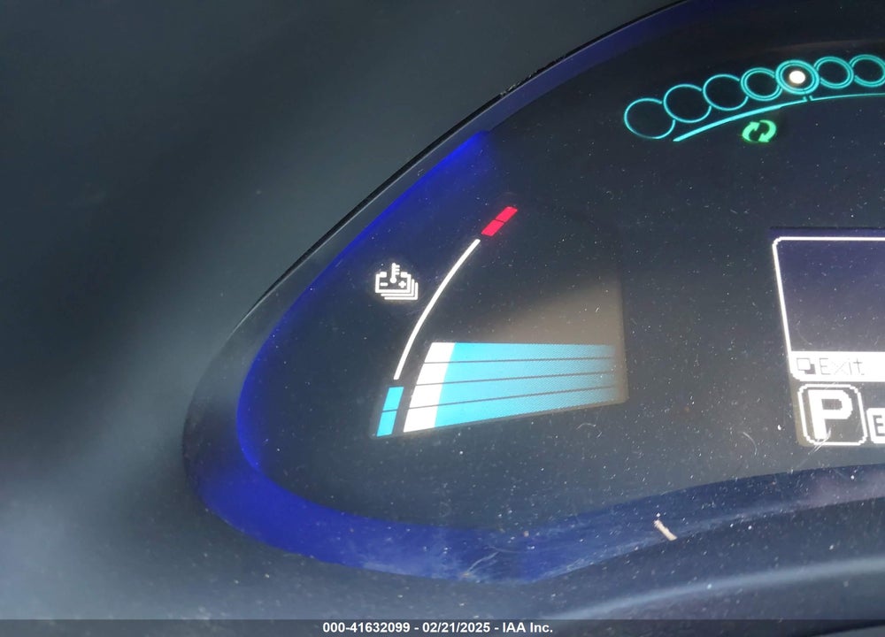 2015 NISSAN LEAF VIN: 1N4AZ0CP7FC332890