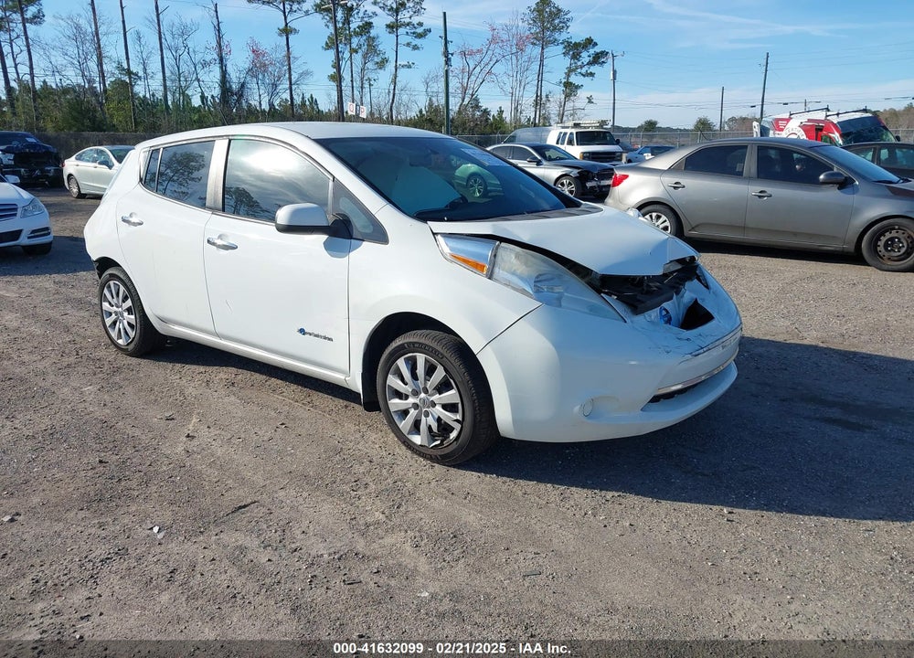 2015 NISSAN LEAF VIN: 1N4AZ0CP7FC332890