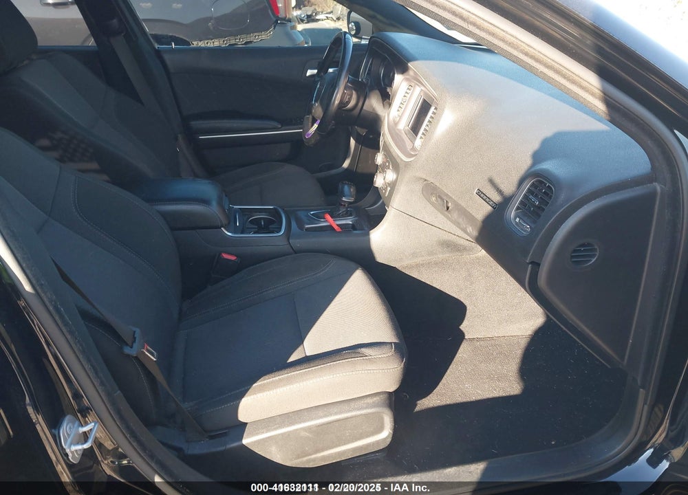 2019 DODGE CHARGER VIN: 2C3CDXBG5KH717579