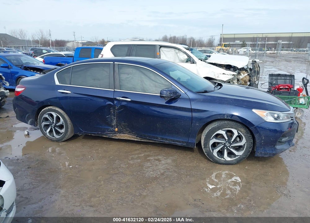 2017 HONDA ACCORD VIN: 1HGCR2F83HA083507