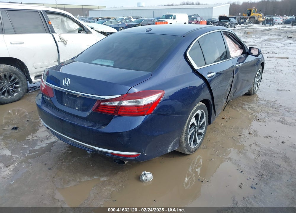 2017 HONDA ACCORD VIN: 1HGCR2F83HA083507
