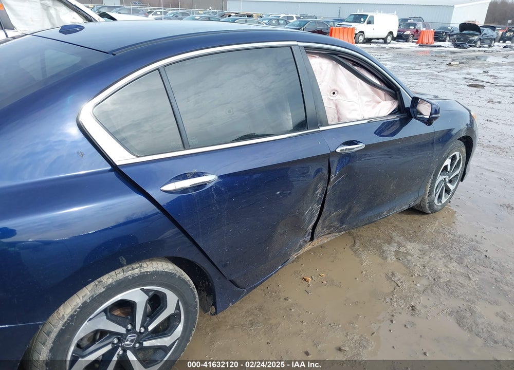 2017 HONDA ACCORD VIN: 1HGCR2F83HA083507