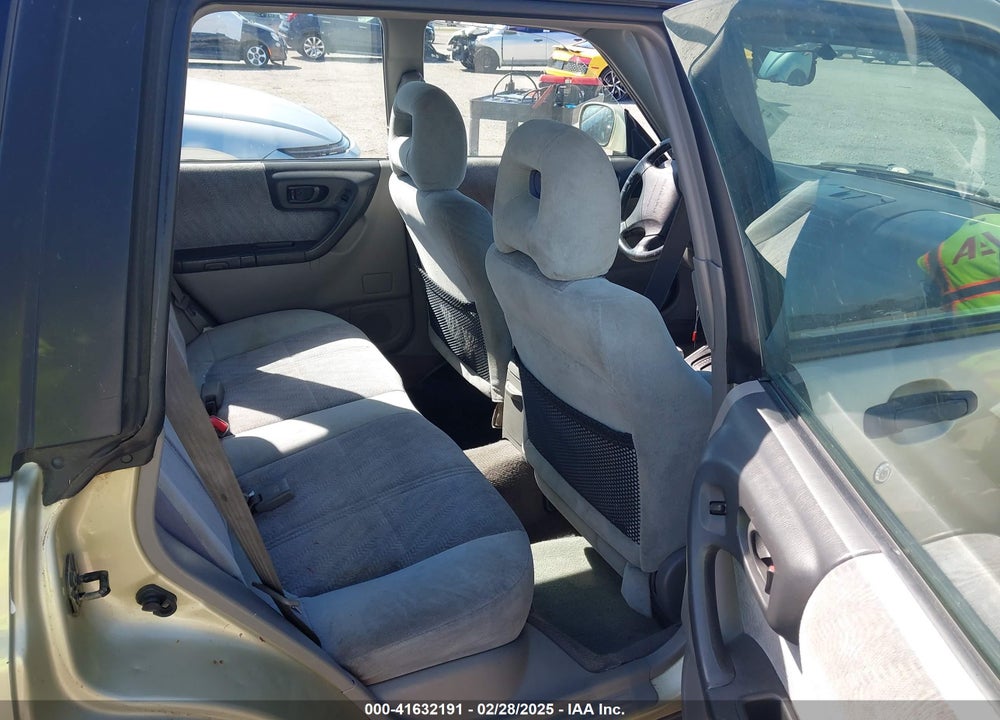 2002 SUBARU FORESTER VIN: JF1SF655X2H757626