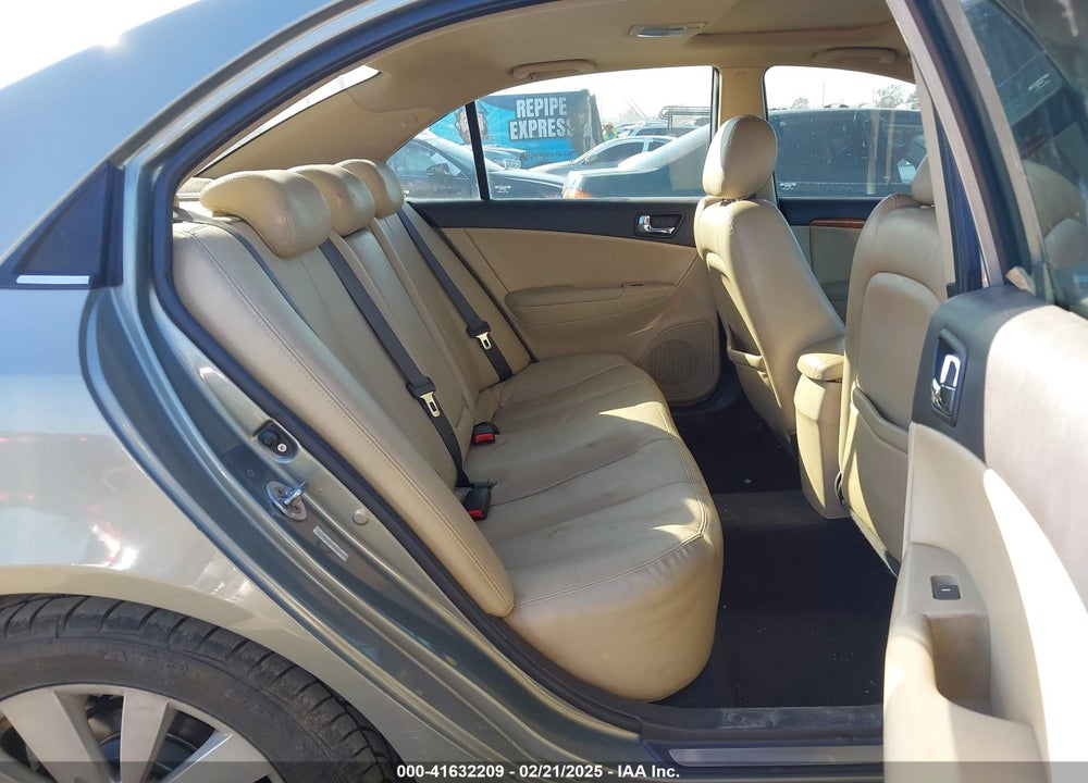 2009 HYUNDAI SONATA LIMITED VIN: 5NPEU46C19H426010