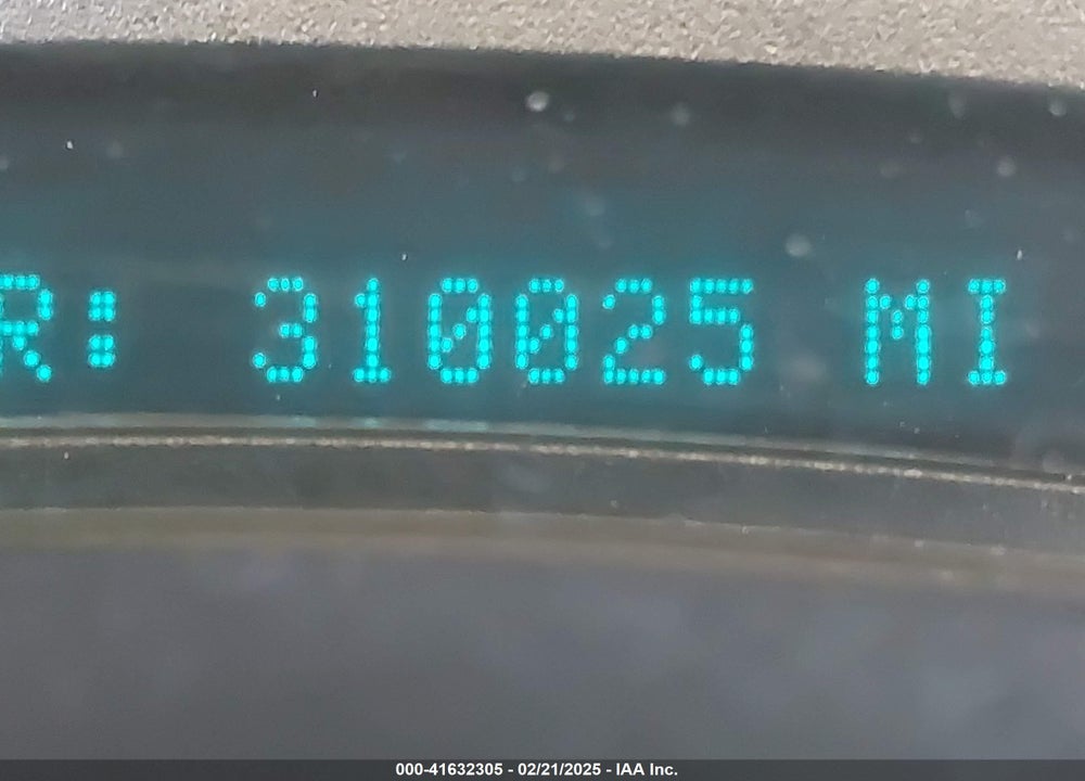 2005 GMC YUKON XL 1500 VIN: 1GKFK16Z75J157773