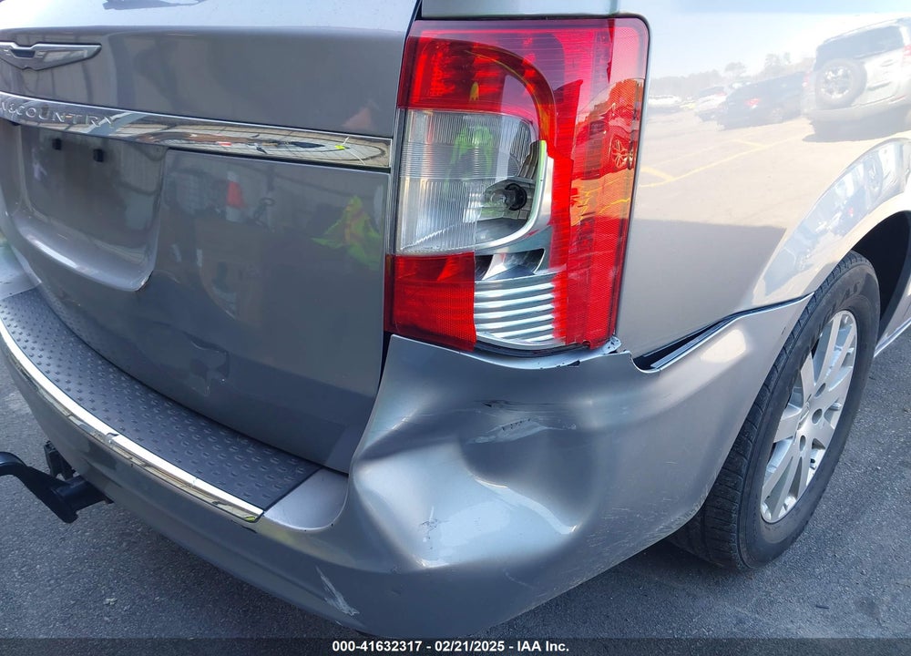 2014 CHRYSLER TOWN & COUNTRY TOURING VIN: 2C4RC1BG9ER324379