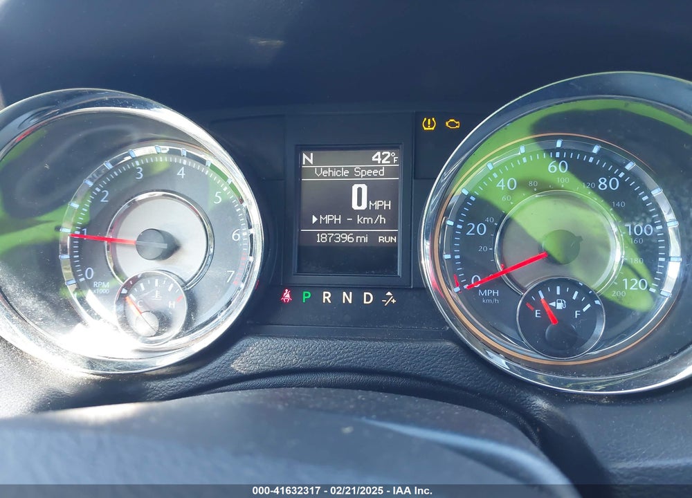 2014 CHRYSLER TOWN & COUNTRY TOURING VIN: 2C4RC1BG9ER324379