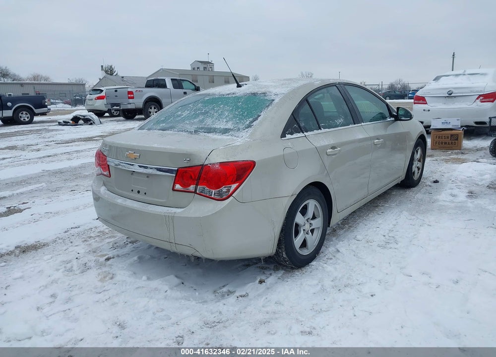 2014 CHEVROLET CRUZE VIN: 1G1PC5SB4E7477958