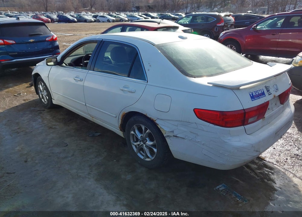 2005 HONDA ACCORD 3.0 EX VIN: 1HGCM665X5A044680
