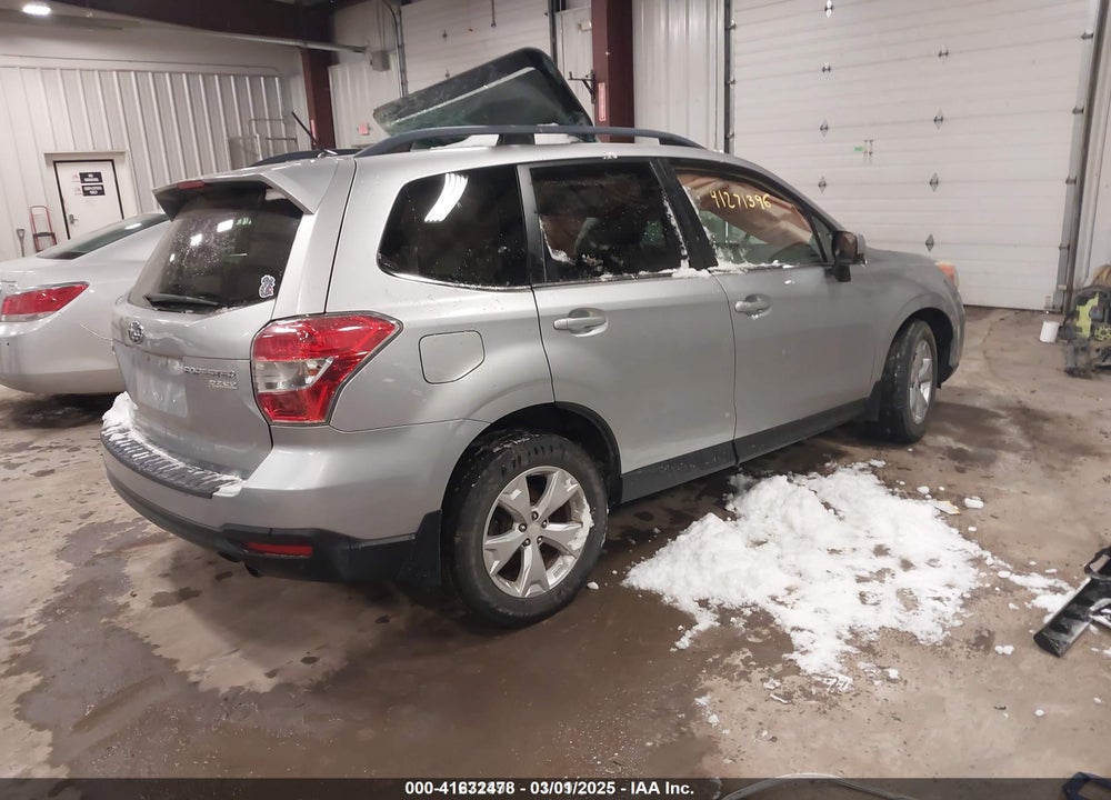 2014 SUBARU FORESTER VIN: JF2SJAHC7EH556990