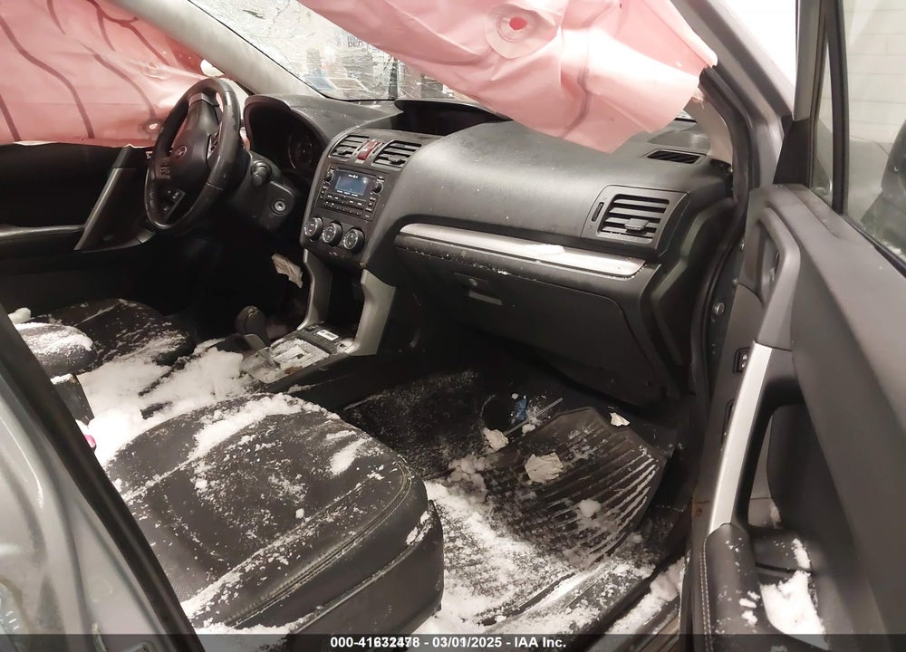 2014 SUBARU FORESTER VIN: JF2SJAHC7EH556990