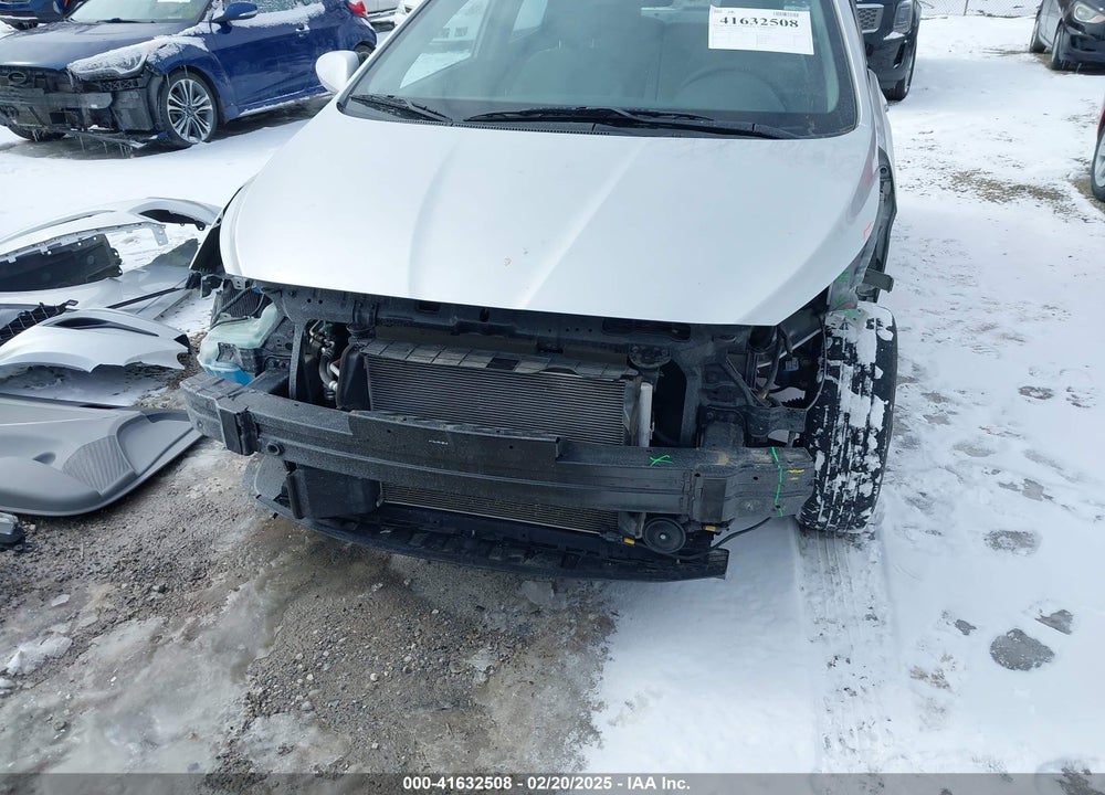 2015 HYUNDAI ACCENT VIN: KMHCT4AE0FU923145