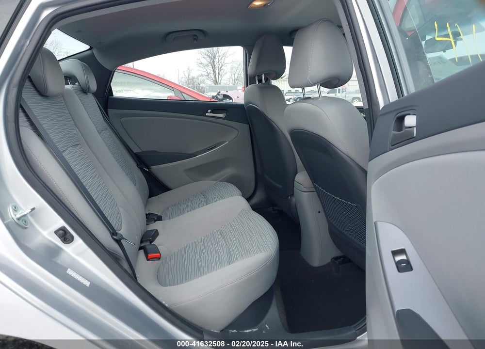 2015 HYUNDAI ACCENT VIN: KMHCT4AE0FU923145