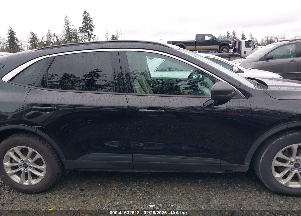 2022 FORD ESCAPE VIN: 1FMCU0BZ1NUA07564