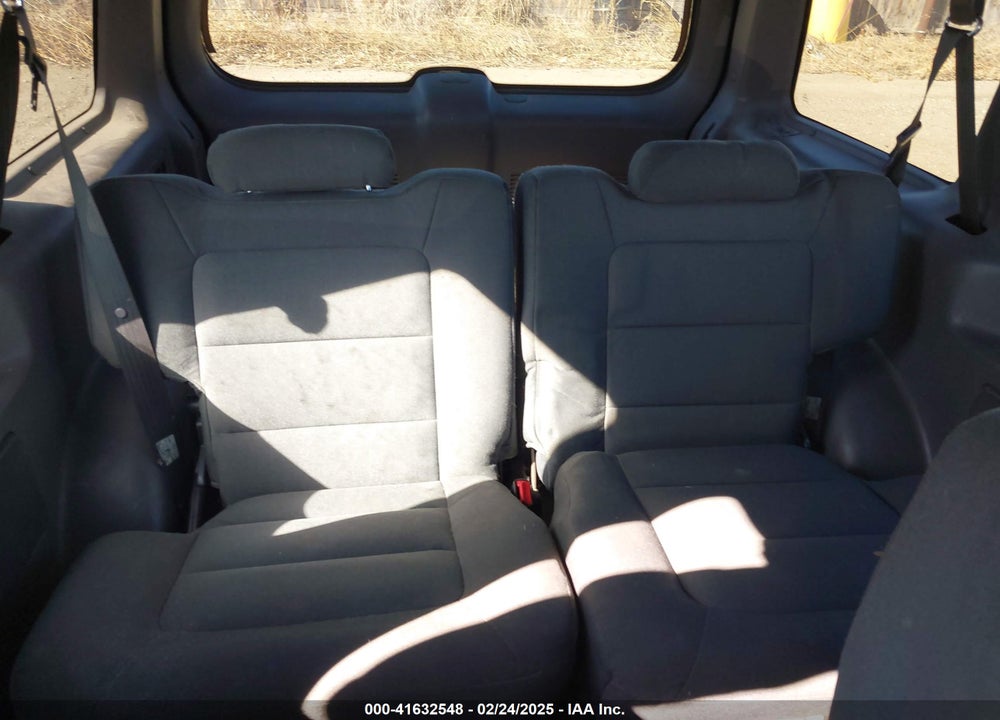 2001 FORD EXPLORER SPORT VIN: 1FMYU70E71UB52584