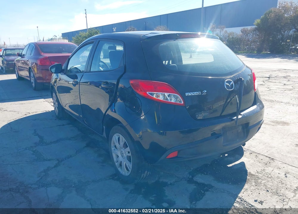 2011 MAZDA 2 SPORT VIN: JM1DE1HY1B0114532