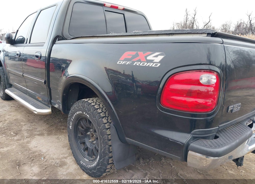 2002 FORD F-150 LARIAT/XLT VIN: 1FTRW08L62KD04574
