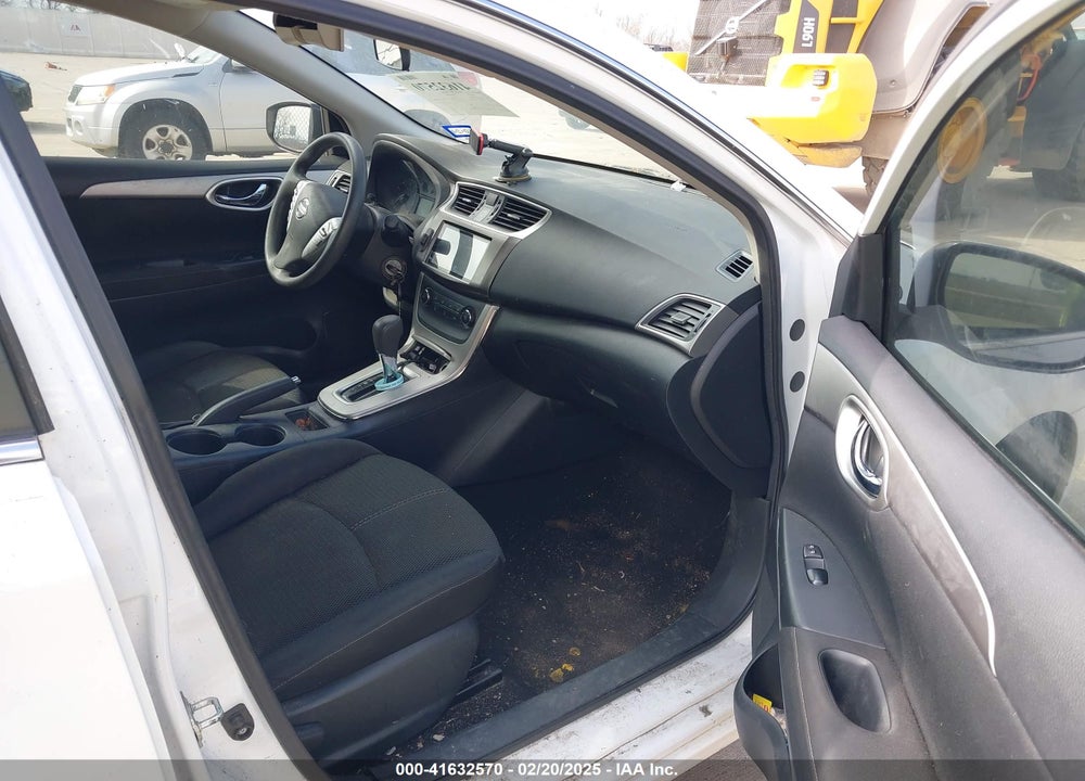2015 NISSAN SENTRA VIN: 3N1AB7AP9FY317389