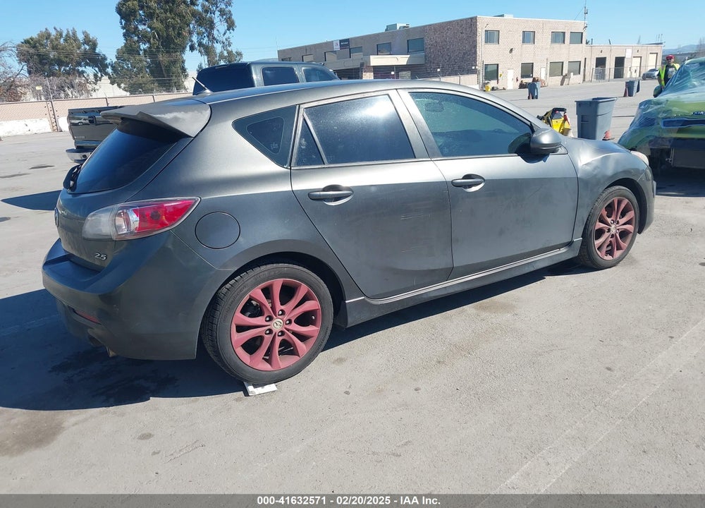 2011 MAZDA 3 S SPORT VIN: JM1BL1K63B1409727