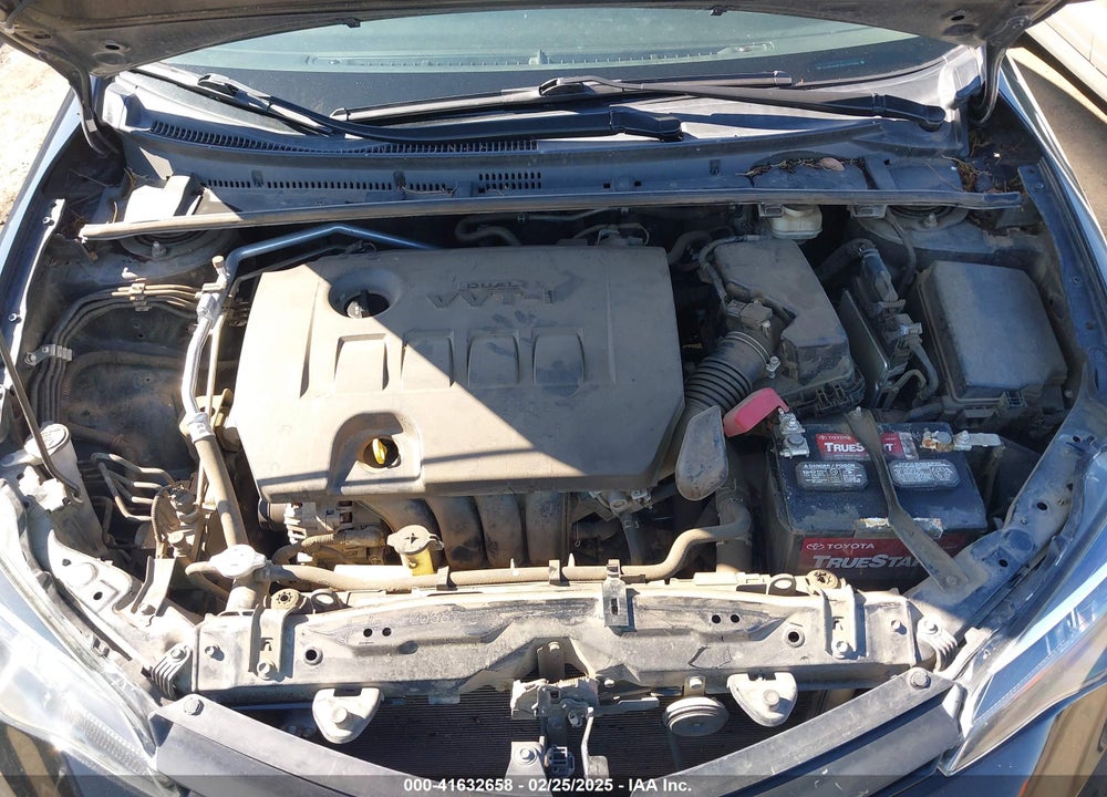 2019 TOYOTA COROLLA LE VIN: 2T1BURHE3KC142384