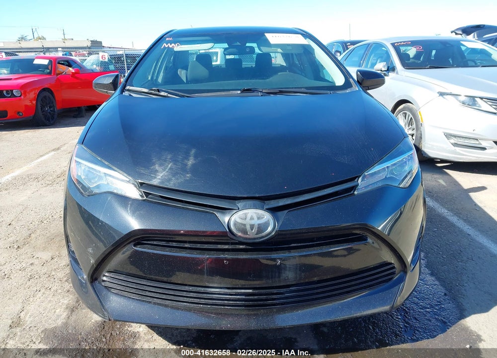 2019 TOYOTA COROLLA LE VIN: 2T1BURHE3KC142384
