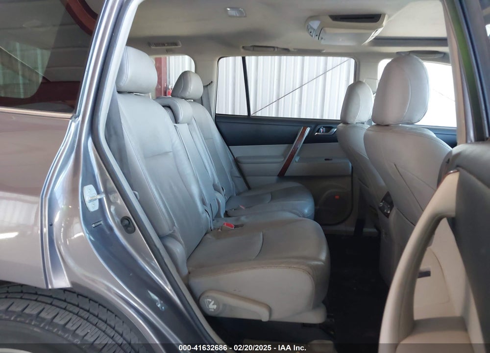 2012 TOYOTA HIGHLANDER HYBRID LIMITED V6 VIN: JTEDC3EH4C2004887