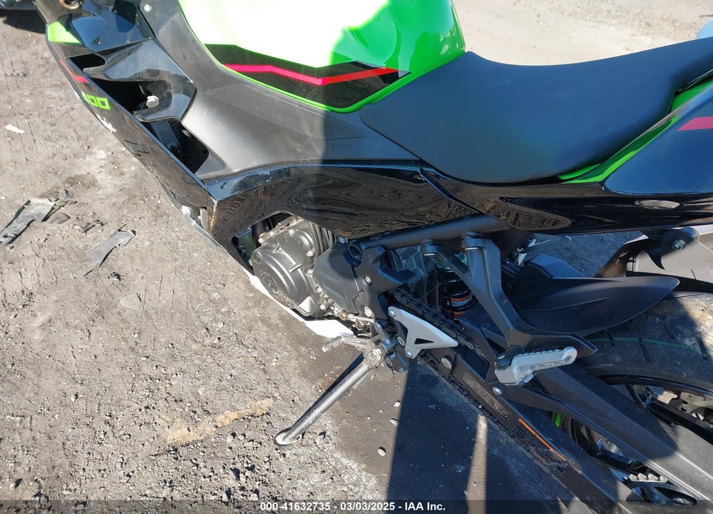 2022 KAWASAKI EX400 VIN: JKAEXKG12NDAG5050